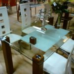 stół ze szkła wykonany przez szklarza w warszawie